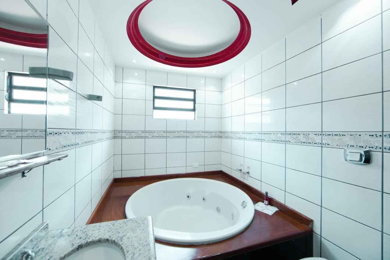 Motel Libidus - ฟอสดูอีกวาซู ภายนอก รูปภาพ